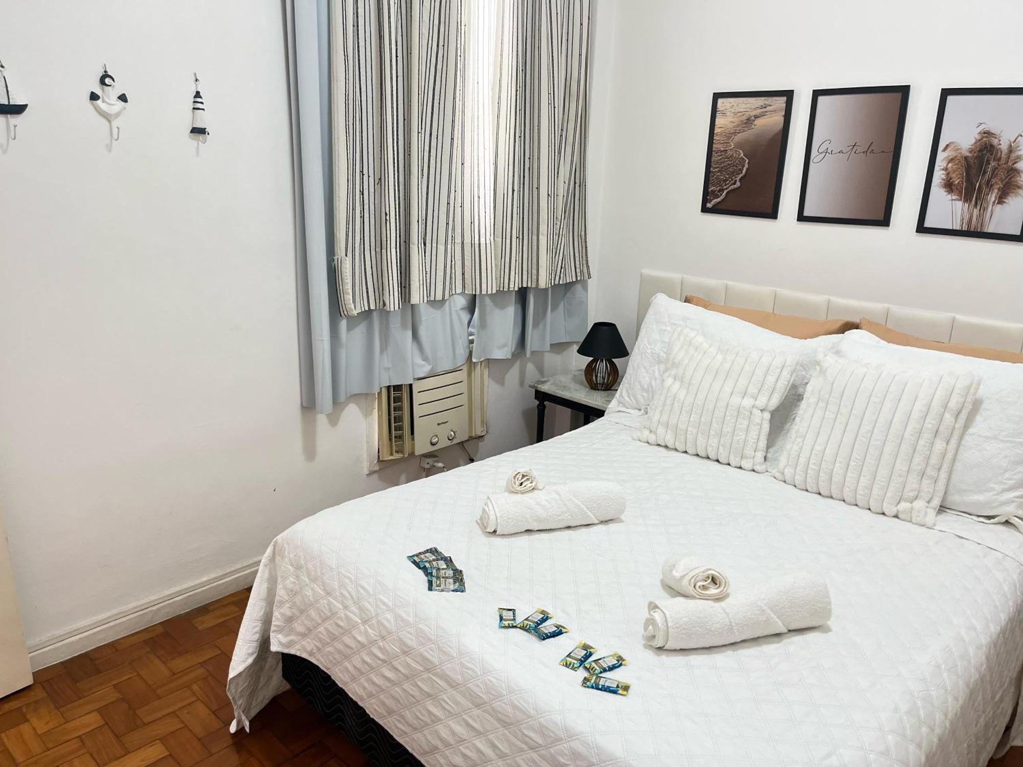 Quadrissima Da Praia De Copacabana Apartamento *